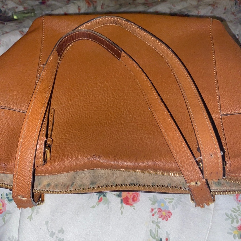 Michael Kors purse - Picture 12 of 12